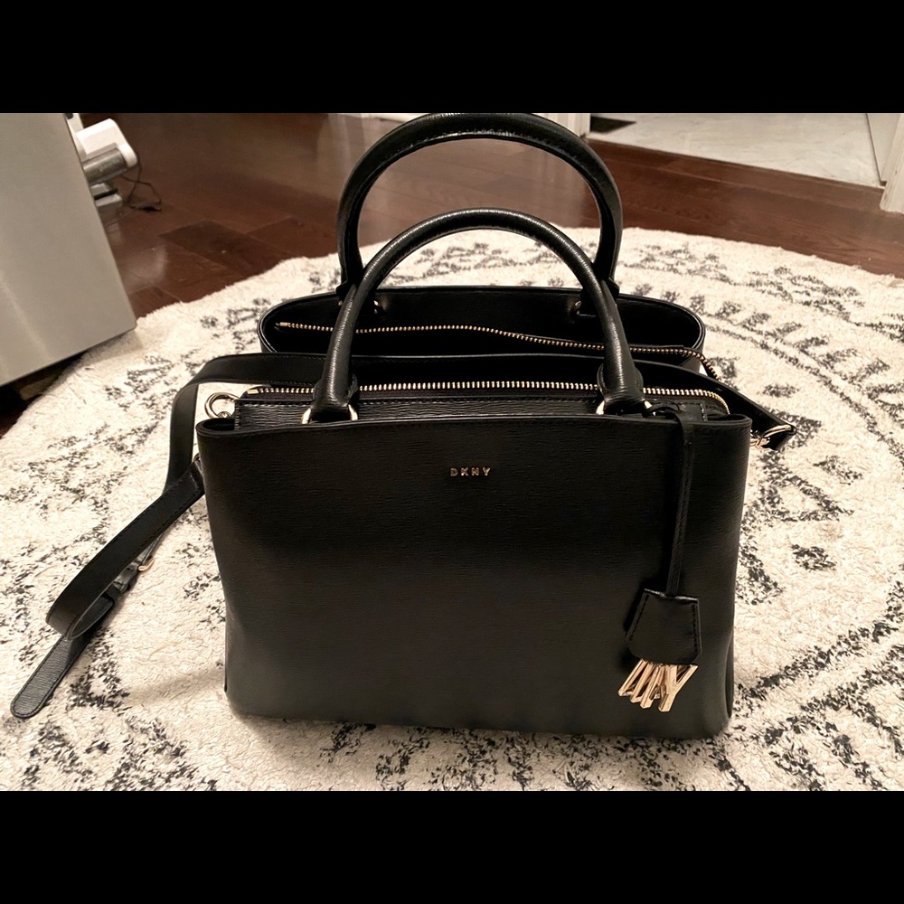 *Brand New* DKNY leather satchel bag